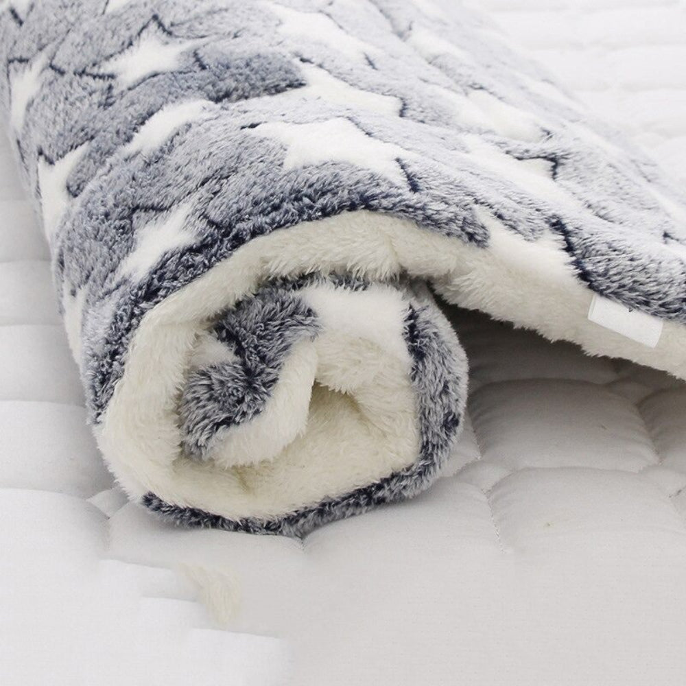 Soft Plush Cozy Pet Throw Blanket